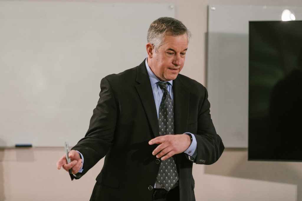 Unlocking Self-Awareness: The Key to Leadership Success and Avoiding Common&nbsp;Pitfalls