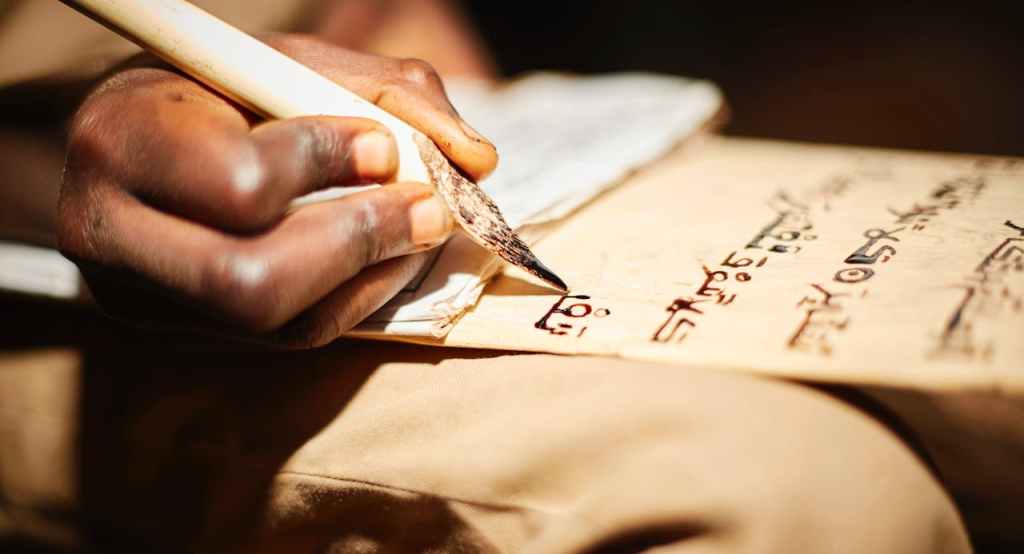 The Art of the Sentence: From Ancient Epitaphs to Modern&nbsp;Mastery
