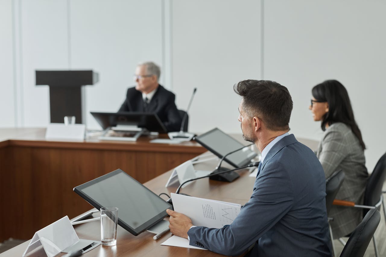 Boards at Work: How Committees, Duties, and Strategy Keep Companies on Course